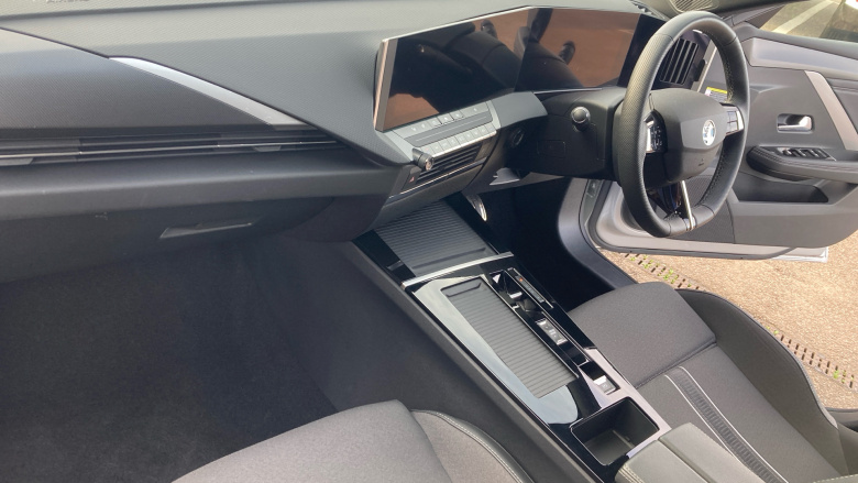 Vauxhall Astra 115kW GS 54kWh 5dr Auto Electric Hatchback